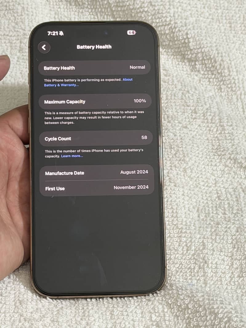 Apple iPhone 16 Pro Max 1