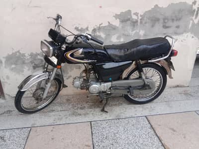 Honda cd 70  2015 model