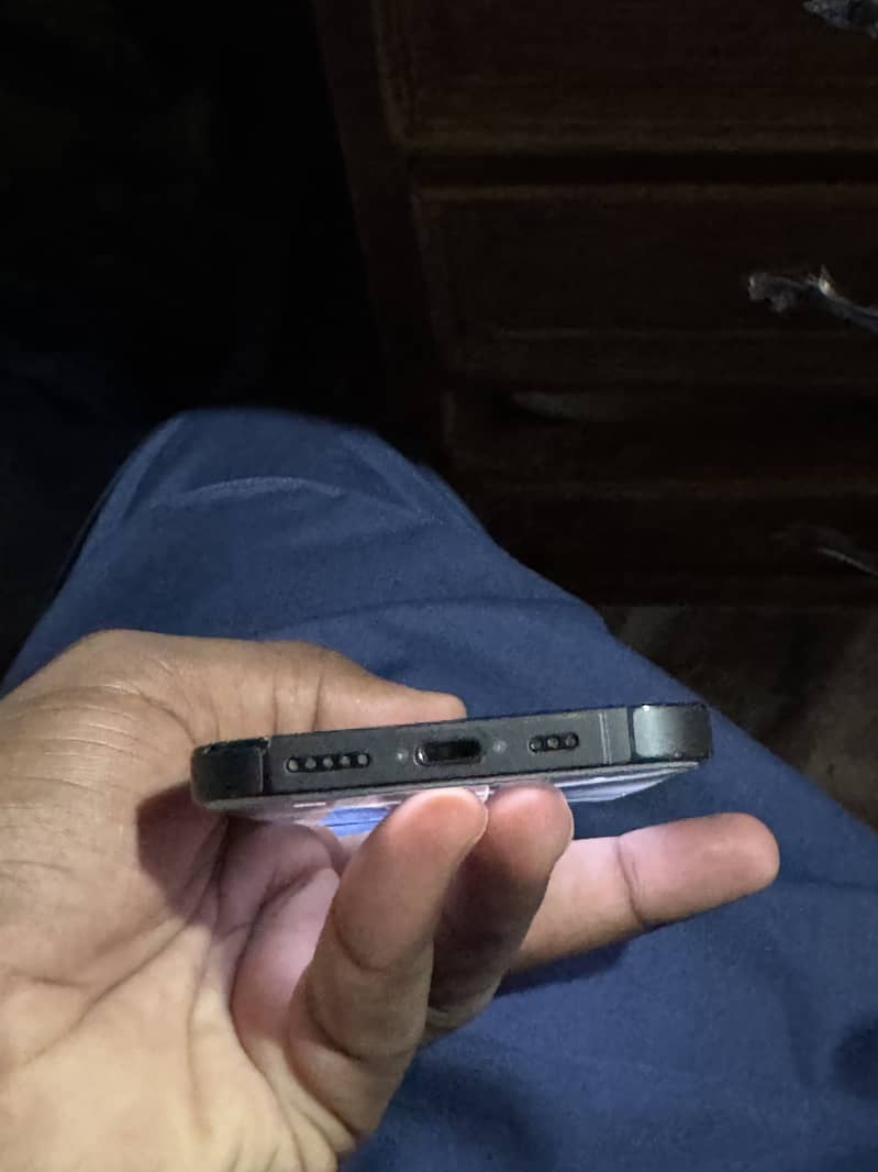 Iphone 14pro 7
