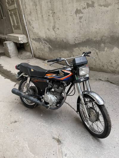 Honda cg 125 (Black colour, 18 mode)