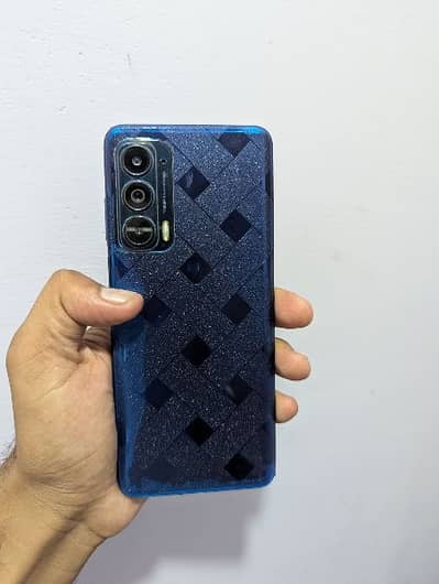 Moto edge 2021 5G 256GB read description