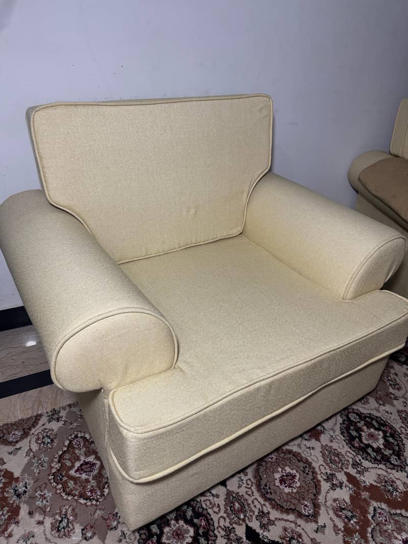 Sofa set 7 seaters 2