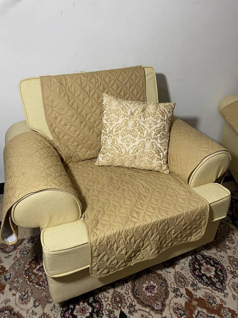Sofa set 7 seaters 3