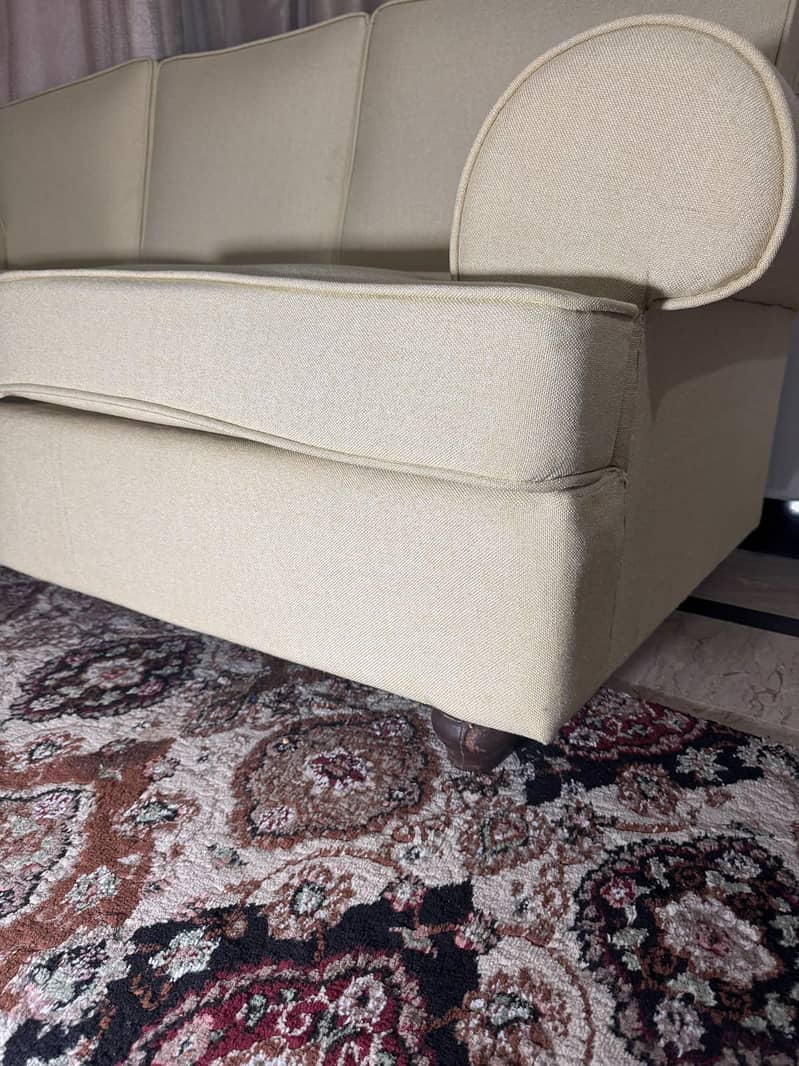 Sofa set 7 seaters 5