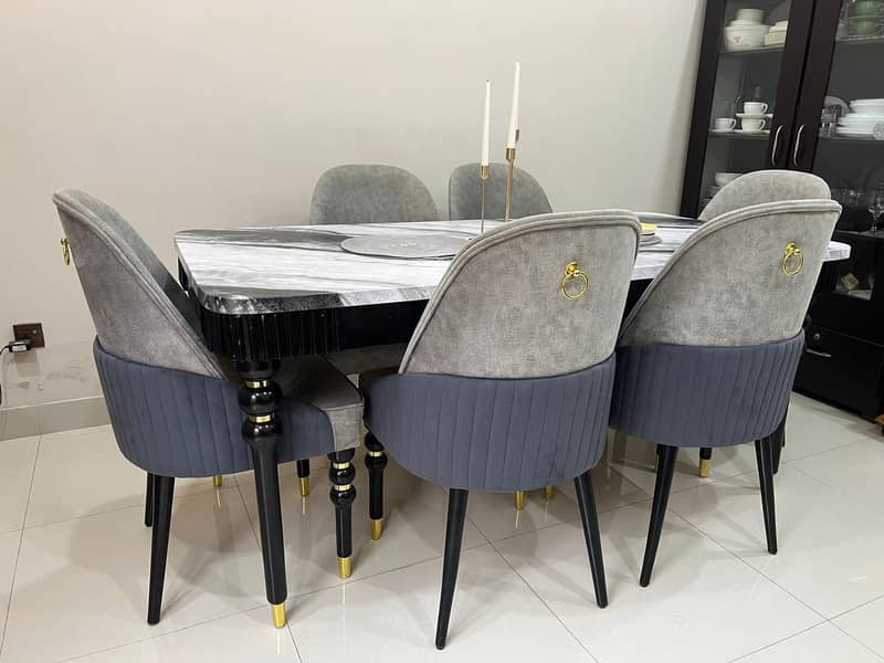 6 Chairs dining table 0