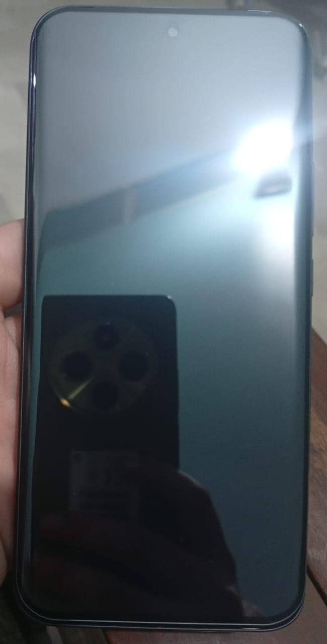 Tecno spark 40 pro plus 3