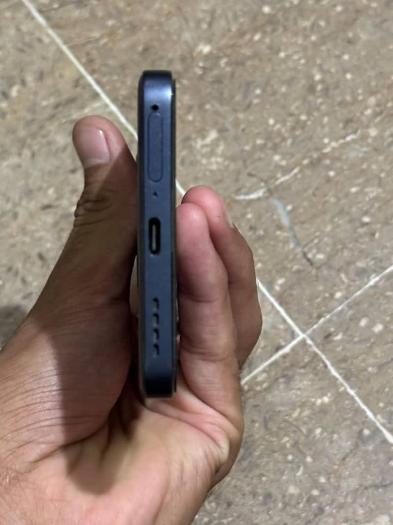 Realme 13 Plus 5
