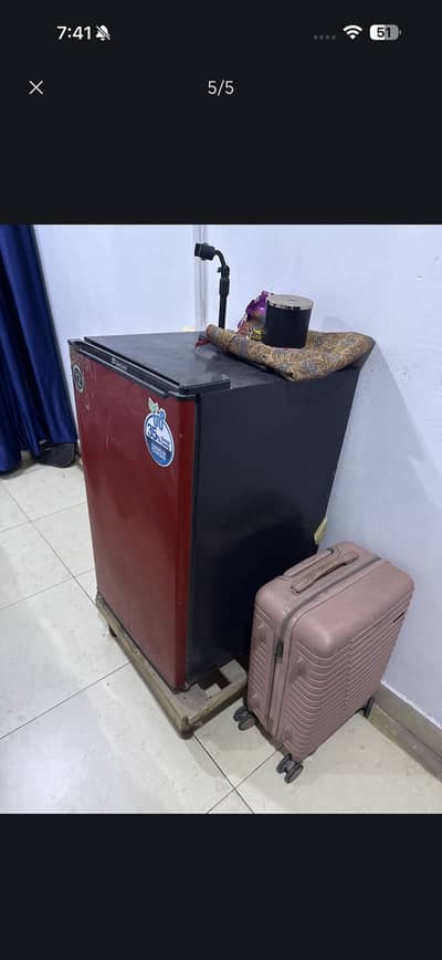 Dawlance Bedroom size single door refrigerator