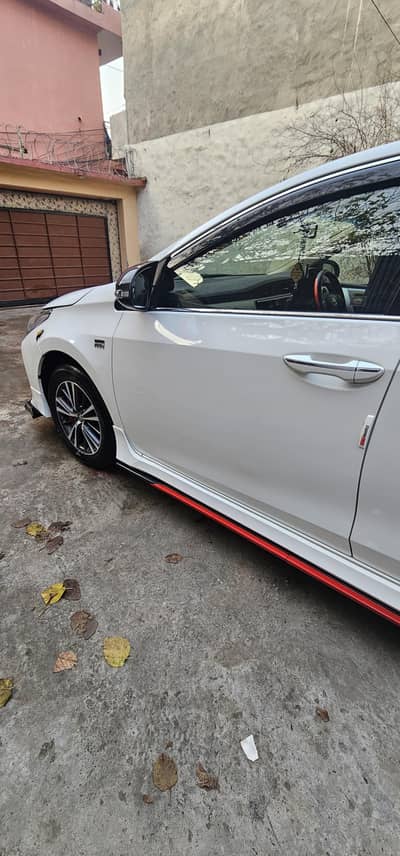 Toyota Altis Grande 2021-22