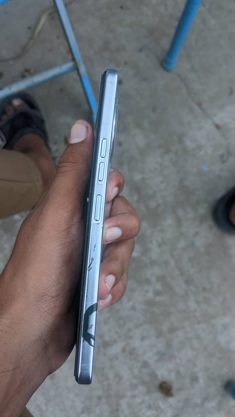 Tecno CAMON 30 4