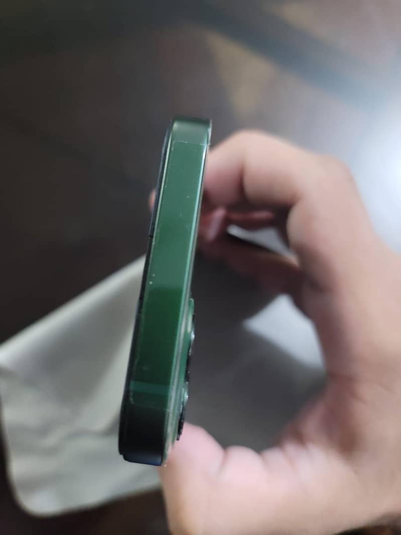 Iphone 13 2