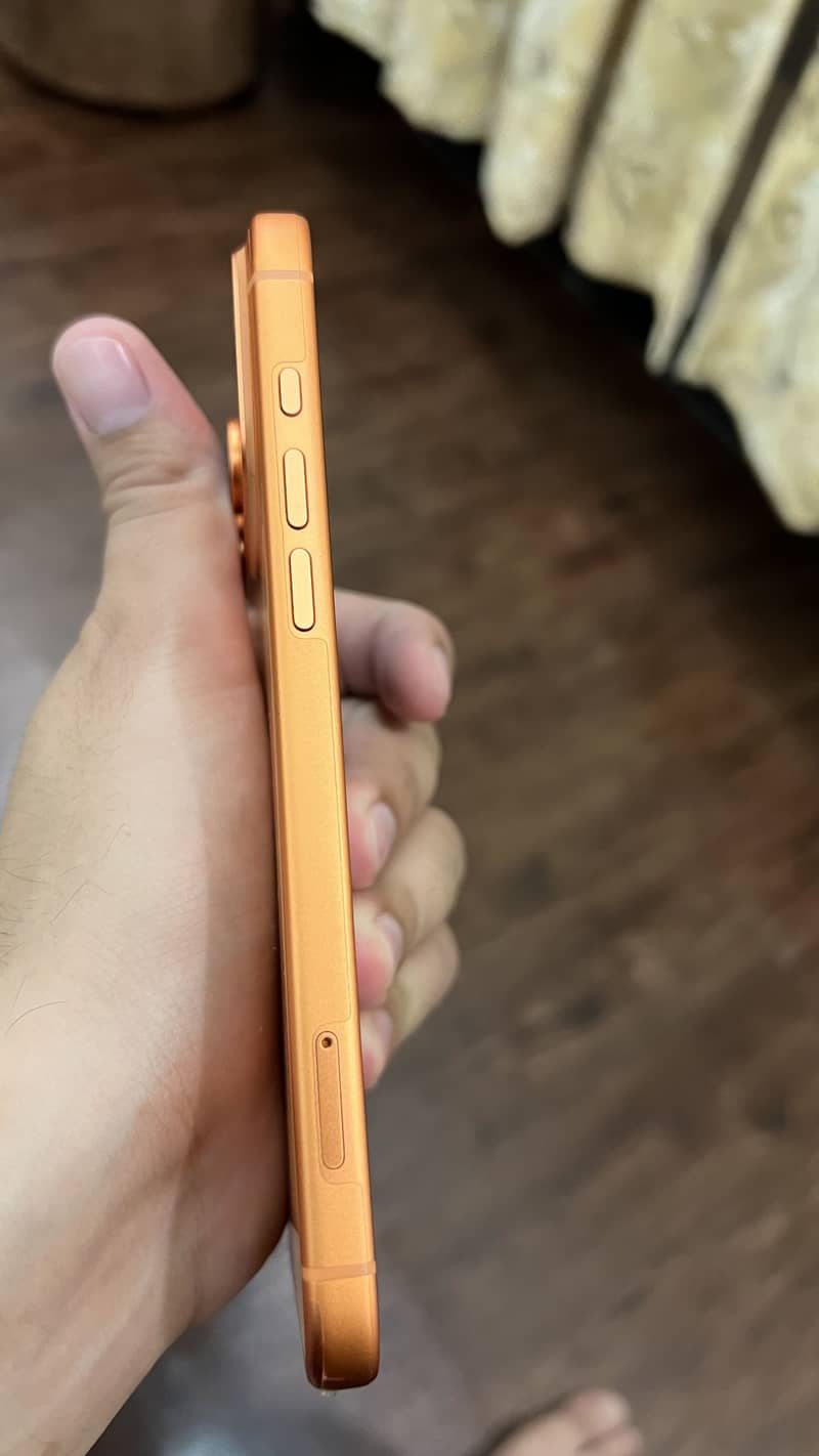 Apple iPhone 17 Pro Max 0
