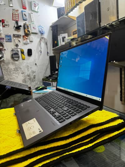 Asus VivoBook X512 Model vivobook x512JAU_F512JA