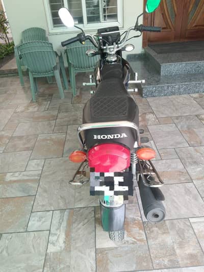 total geniun bike ha metter bhi geniun ha 12400 guaranty hai