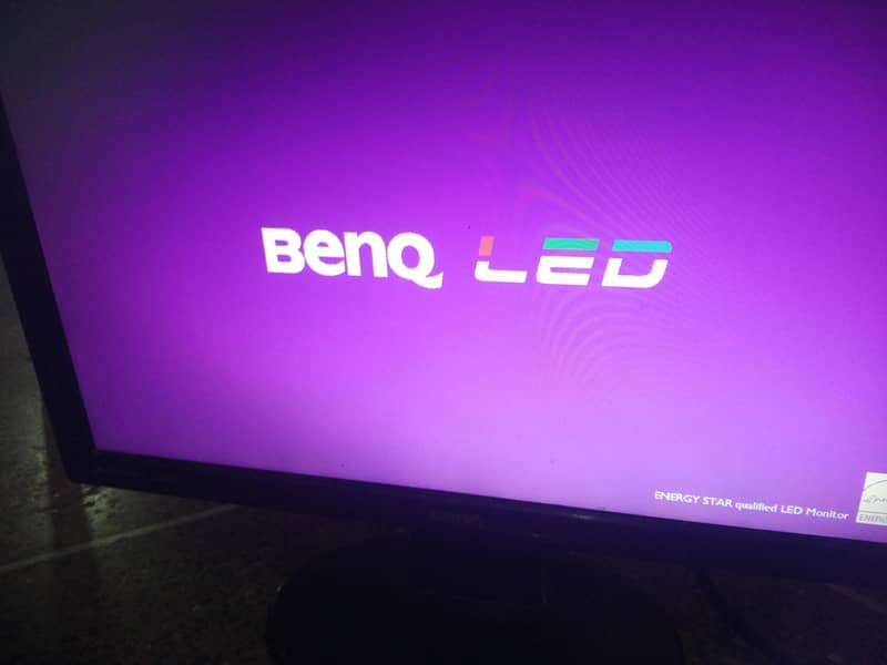 computer Led and speakers 0