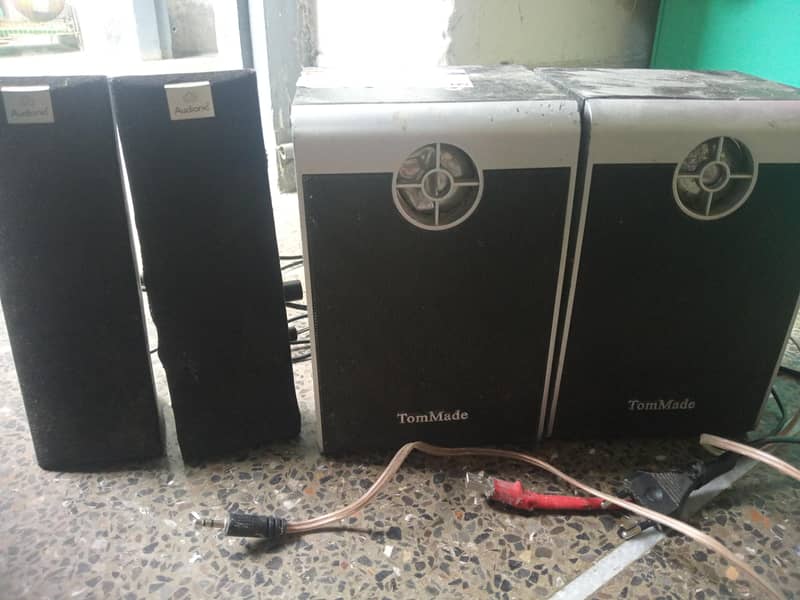 computer Led and speakers 2