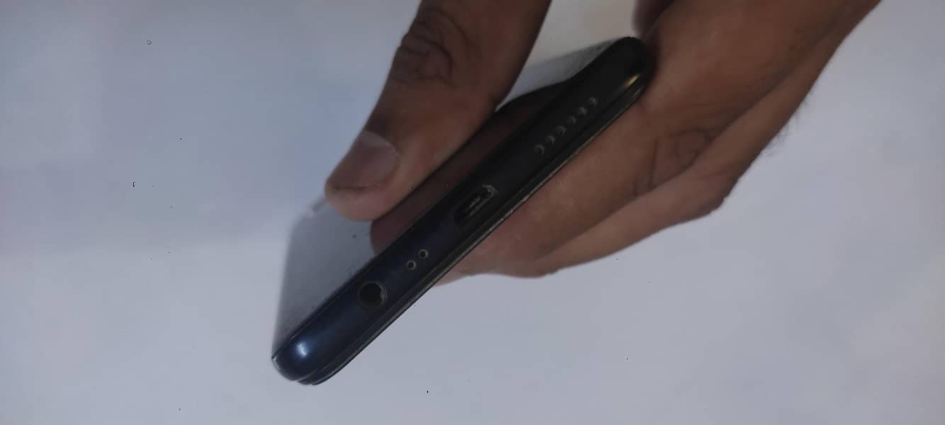 OPPO A5s 4