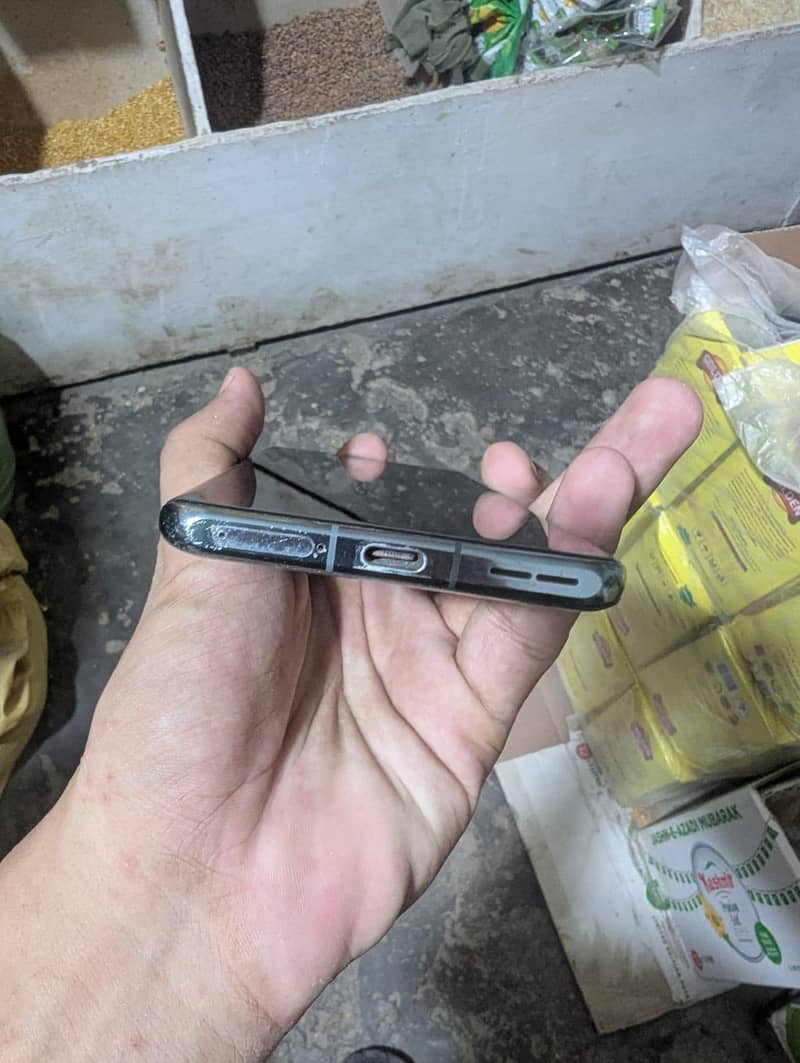 One Plus 11 5G 4