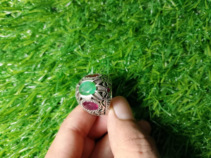 zamurd and ruby stone 3