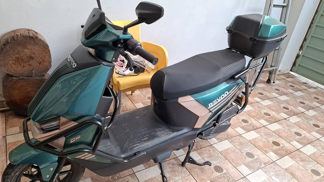 Revoo c35 1