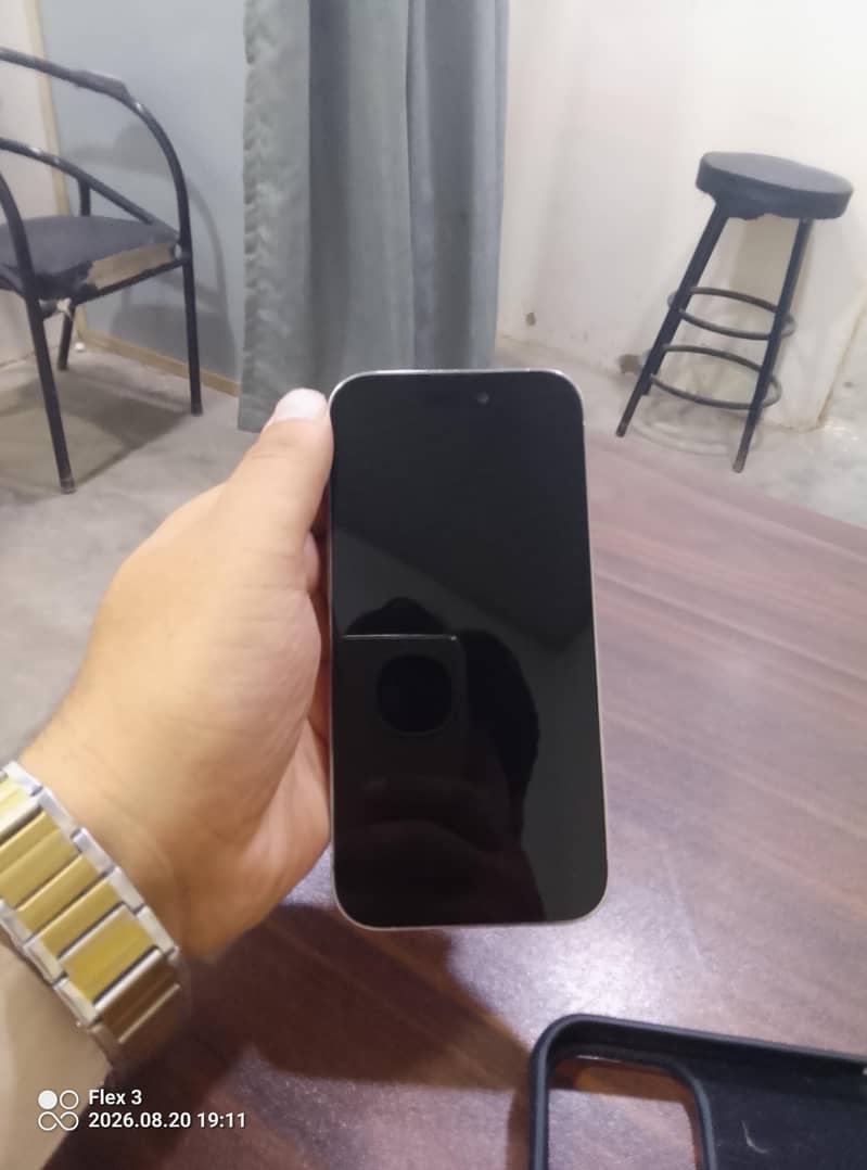 Apple iPhone 14 Pro 1