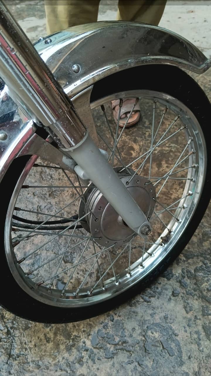 CD 70 (2022) 90% condition. 5