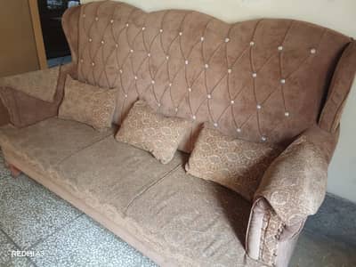 Complete 7-Seater Tufted Sofa Set for Sale – Excellent Condition