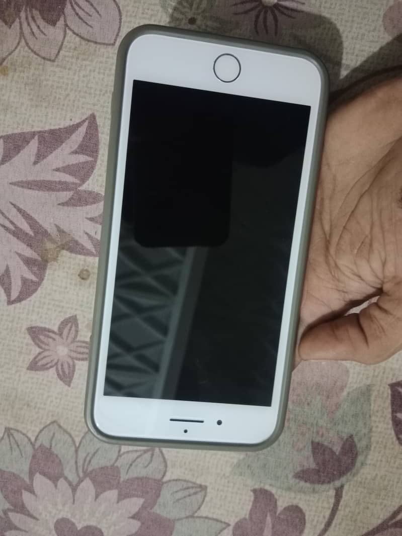 Apple iPhone 7 Plus approved 3