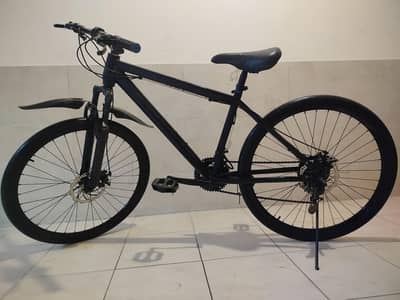 Black cycle