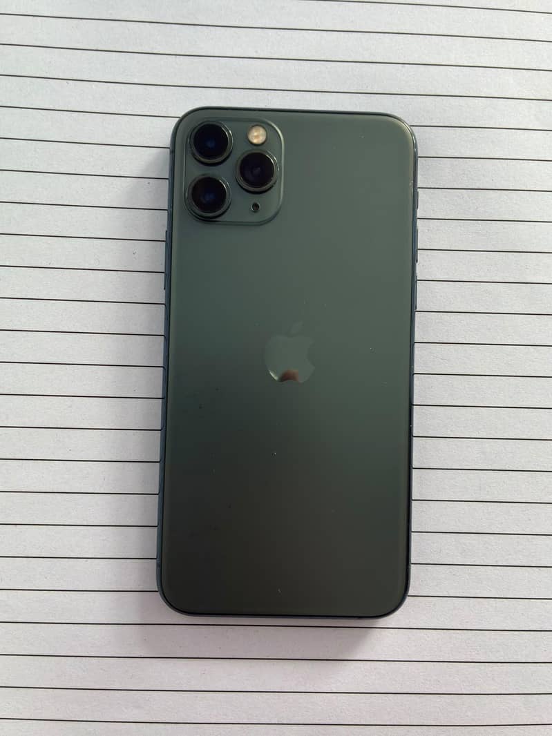 IPHONE 11 PRO 1