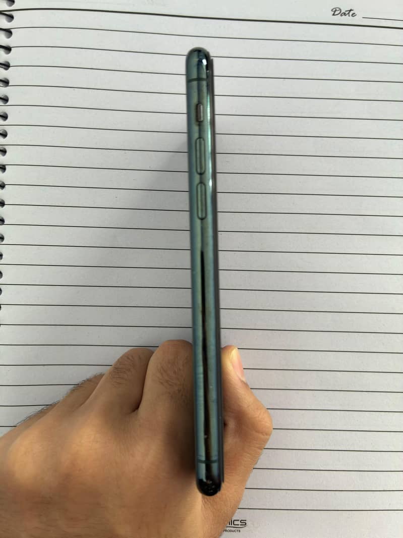 IPHONE 11 PRO 2