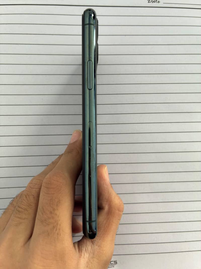 IPHONE 11 PRO 3