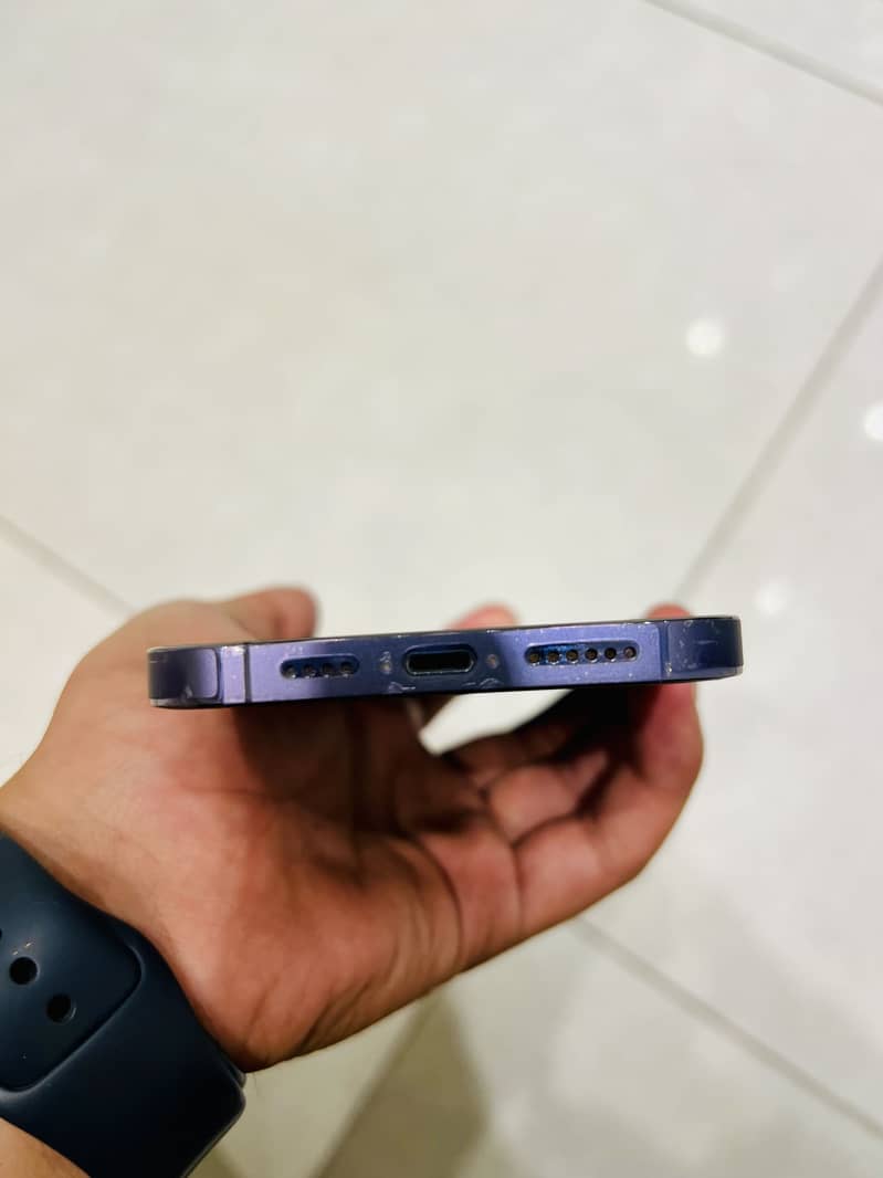 Apple iPhone 14 Pro Max 1