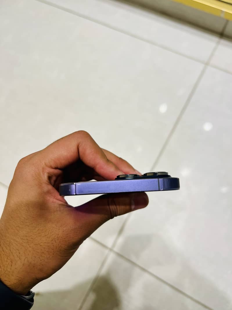 Apple iPhone 14 Pro Max 5
