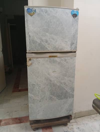 fridge good condition