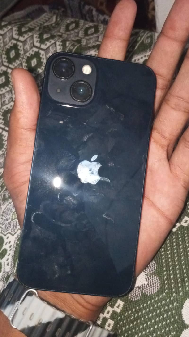 Apple iPhone 13 jv 4