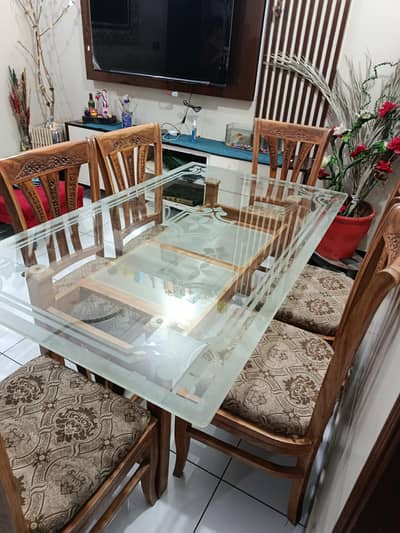 Dinning table