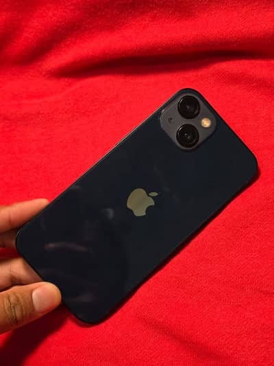 Apple iPhone 13 jv