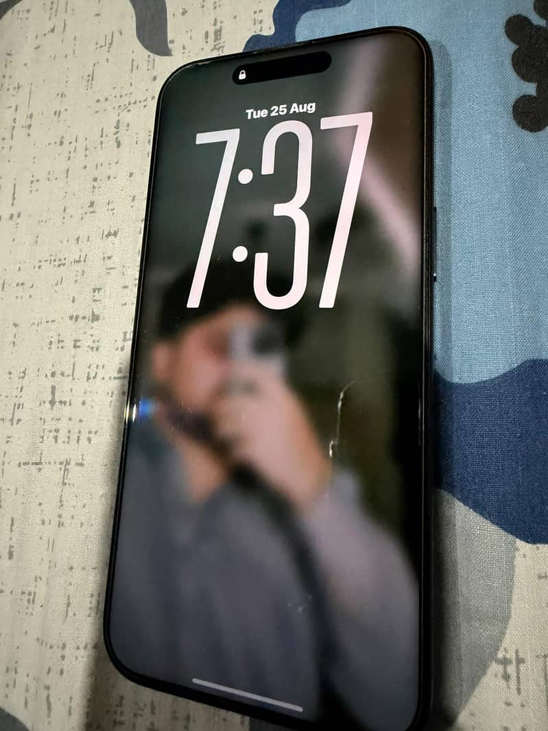 Apple iPhone 15 Pro Max 8