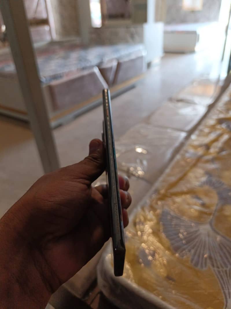Tecno CAMON 40 Pro 3