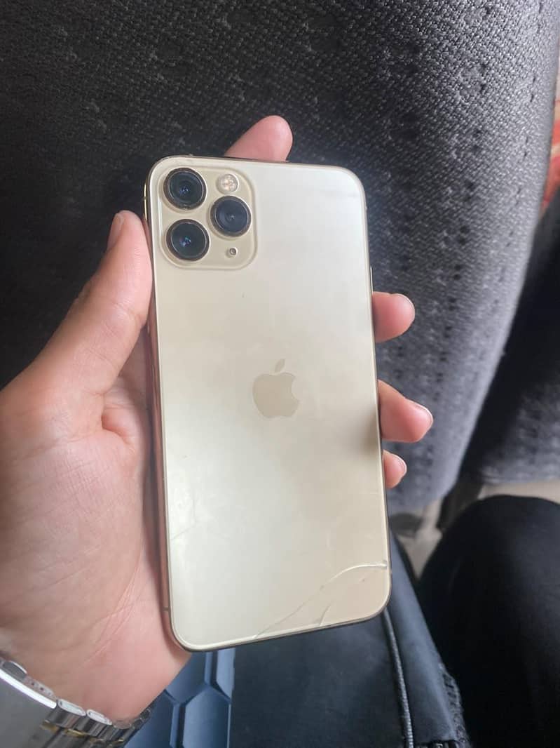 iPhone 11 Pro 1