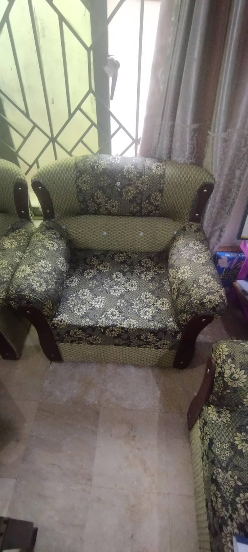 Sofa 5 Seater 1
