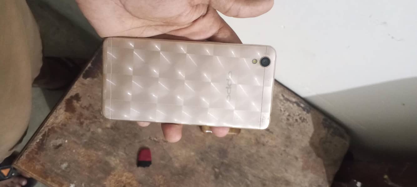 Oppo a37 1