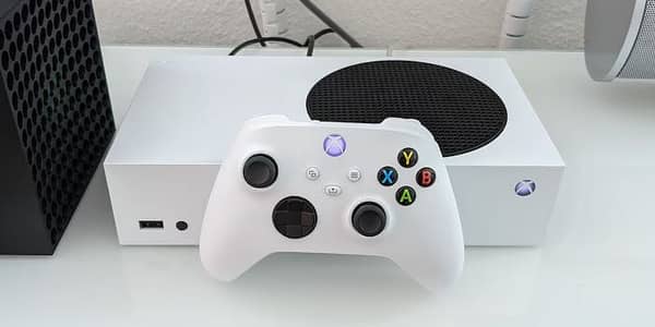 Xbox series S 512GB with limited edition controller