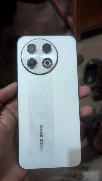 Tecno SPARK 30 Pro
