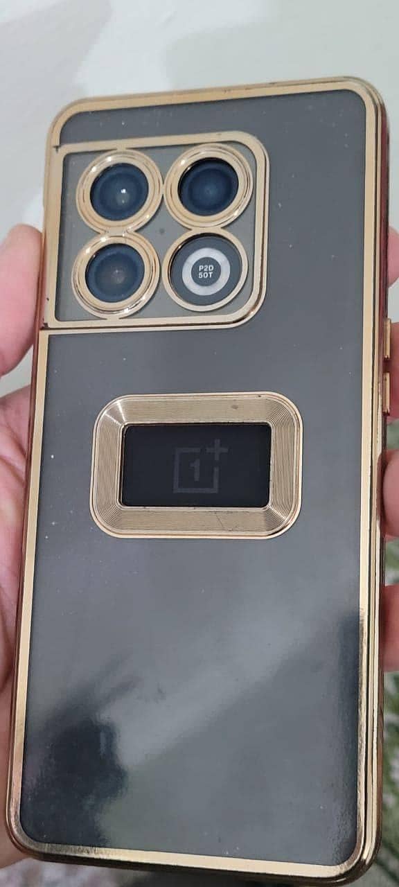 One Plus 10 Pro 11
