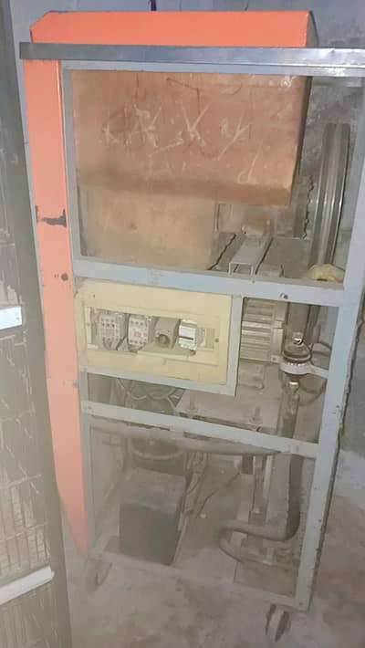 Ice Cream Machine/Cone Machine