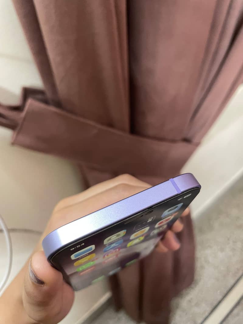 Apple iPhone 12 3