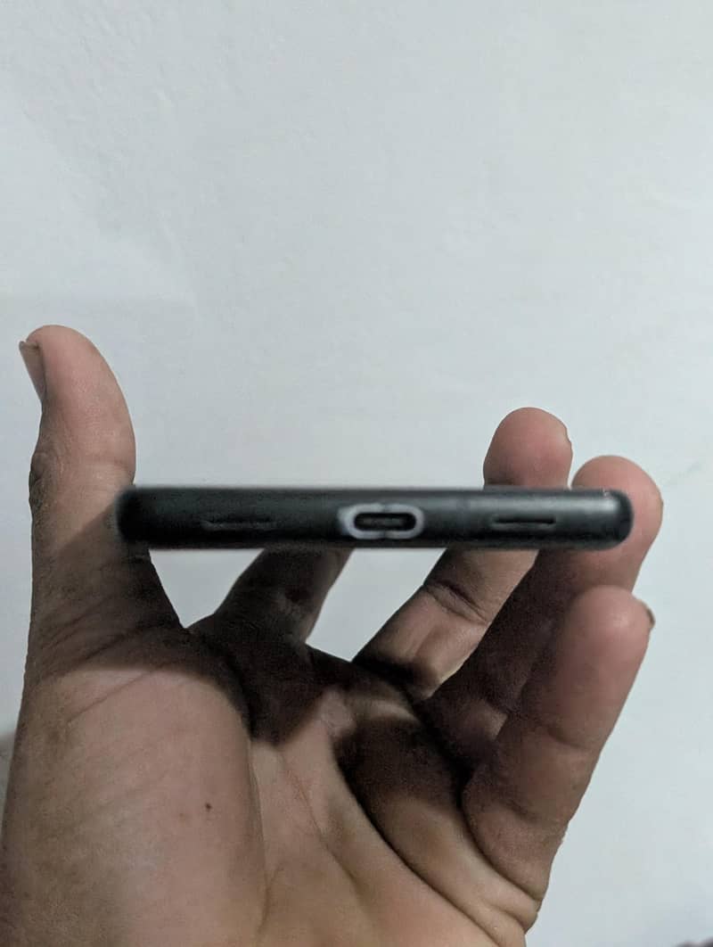 Google Pixel 6a 4