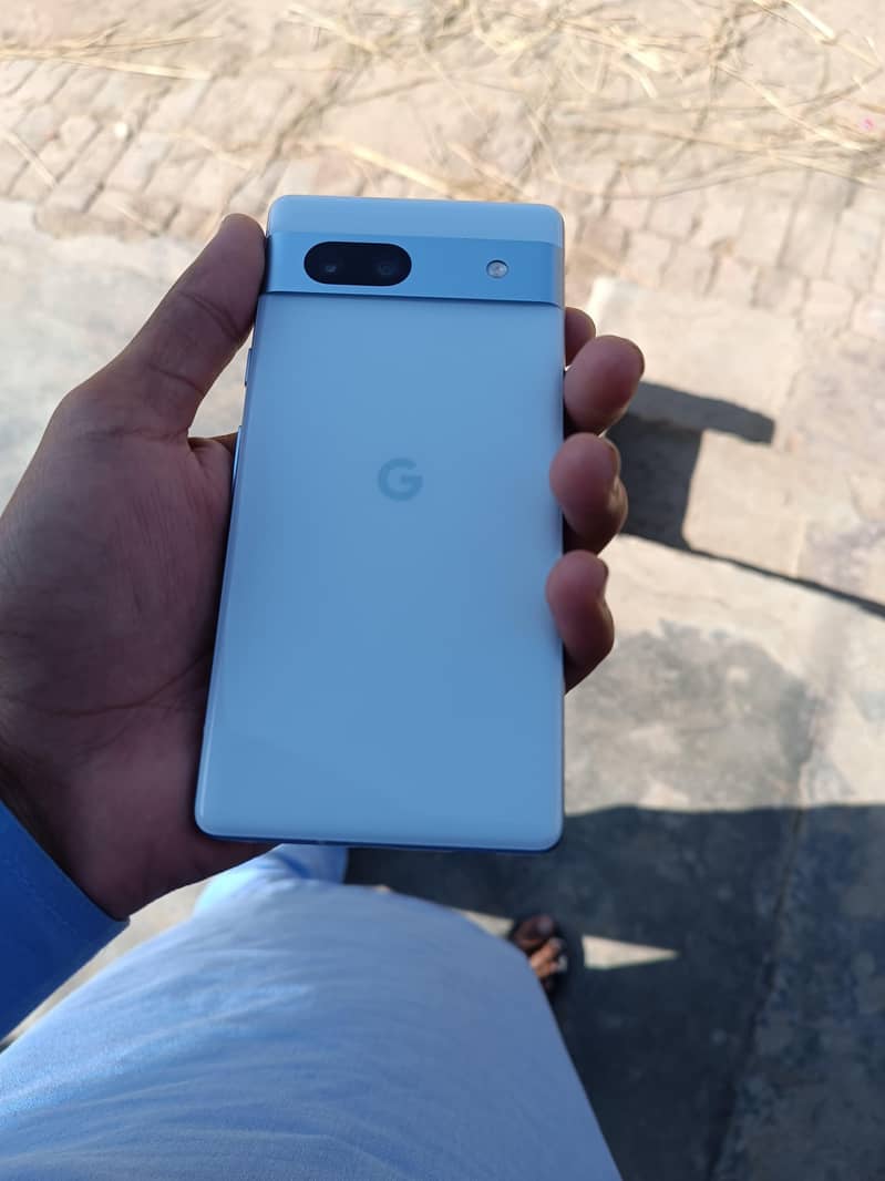Google Pixel 7a 5